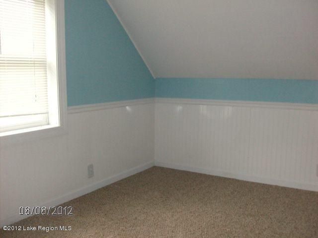 432 E Centre St, Parkers Prairie, MN 56361
