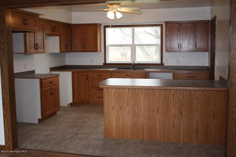 15034 90th Ave S, Barnesville, MN 56514