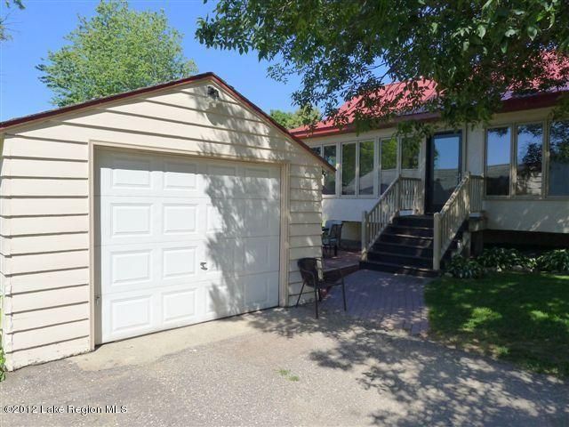 523 Springen Ave, Fergus Falls, MN 56537