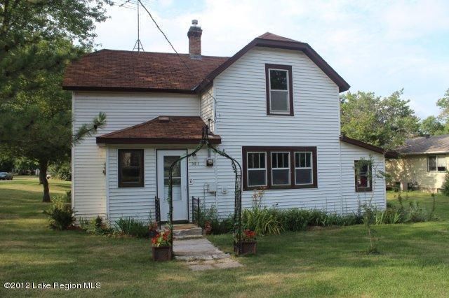 301 E Main St, Battle Lake, MN 56515