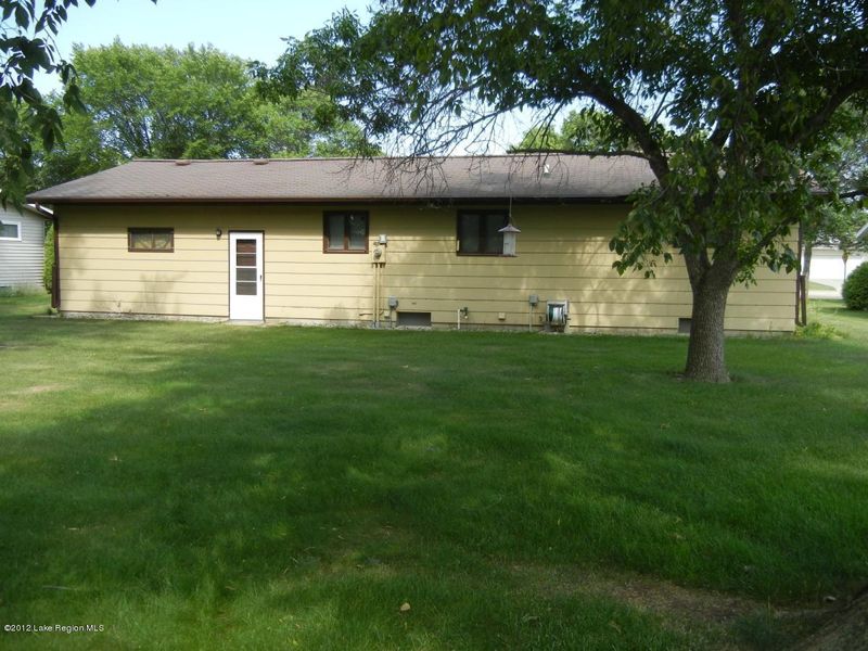 836 SW 4th Ave, Perham, MN 56573