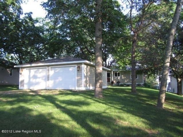 33658 Wildwood Dr, Dent, MN 56528