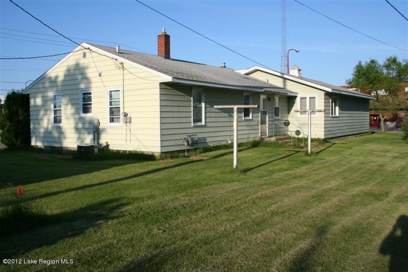 11 2nd Ave, Verndale, MN 56481
