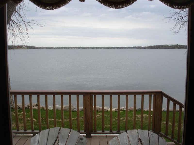 36302 N Silver Lake Rd, Battle Lake, MN 56515