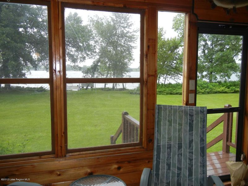 30701 Wrigley Cir, Vergas, MN 56587