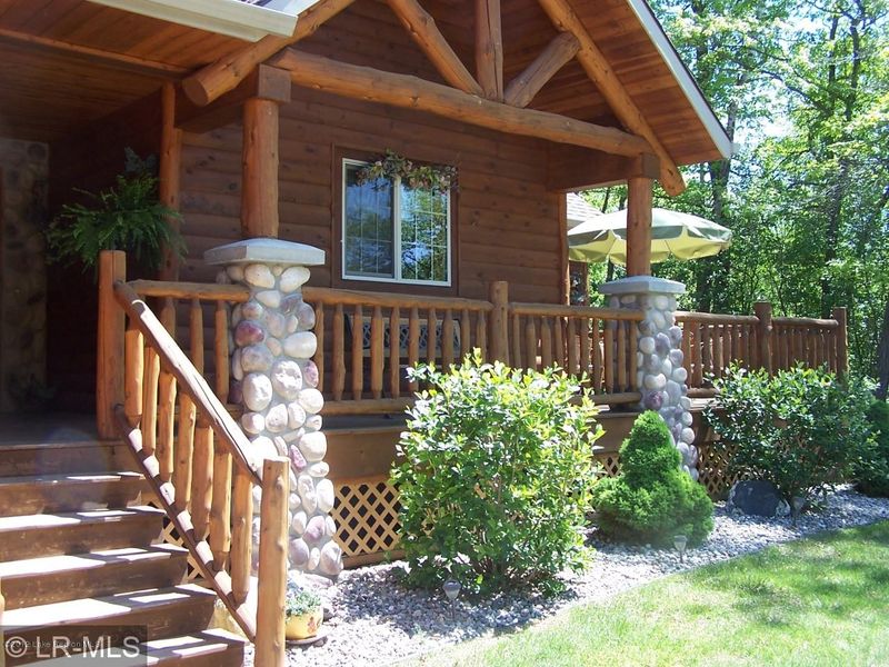 1332 Diversion Dr, Fergus Falls, MN 56537
