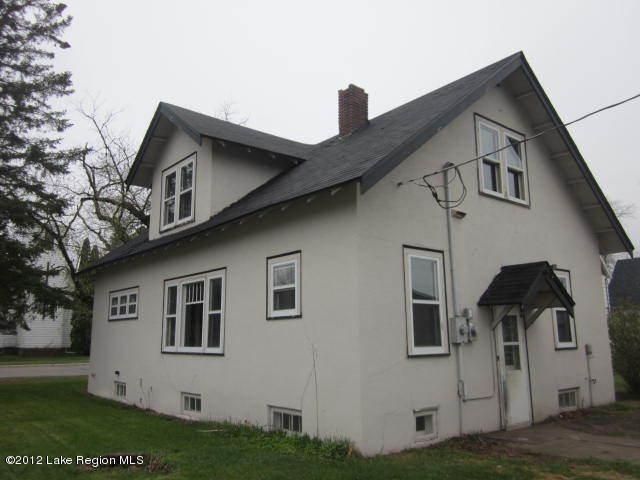 502 SW 2nd St, Perham, MN 56573
