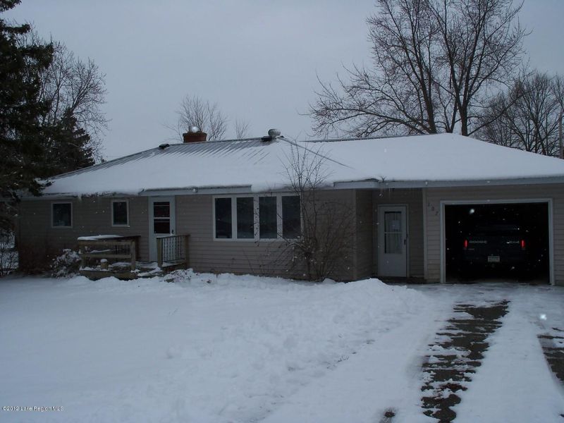 307 SW 4th St, Sebeka, MN 56477