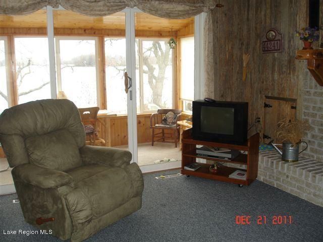 44241 Hawes Beach Rd, Ottertail, MN 56571