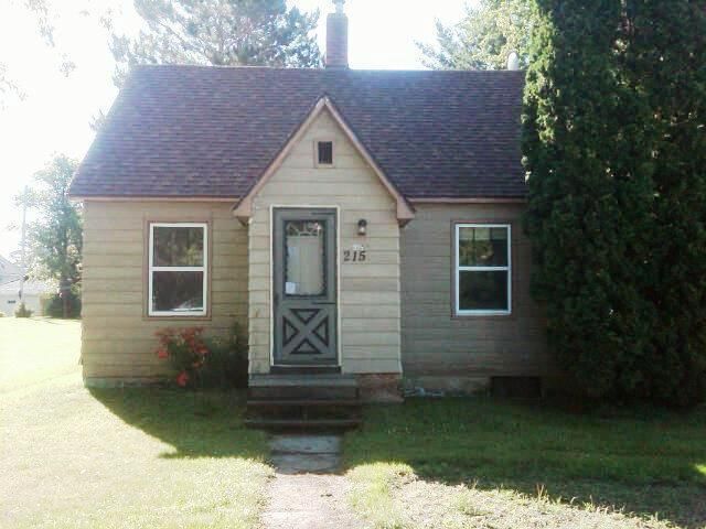 215 S Main Ave, New York Mills, MN 56567