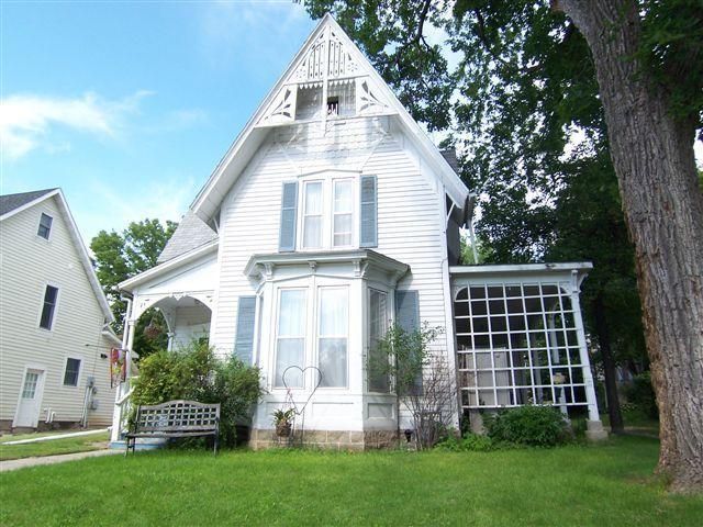 309 Oakland Pl, Fergus Falls, MN 56537
