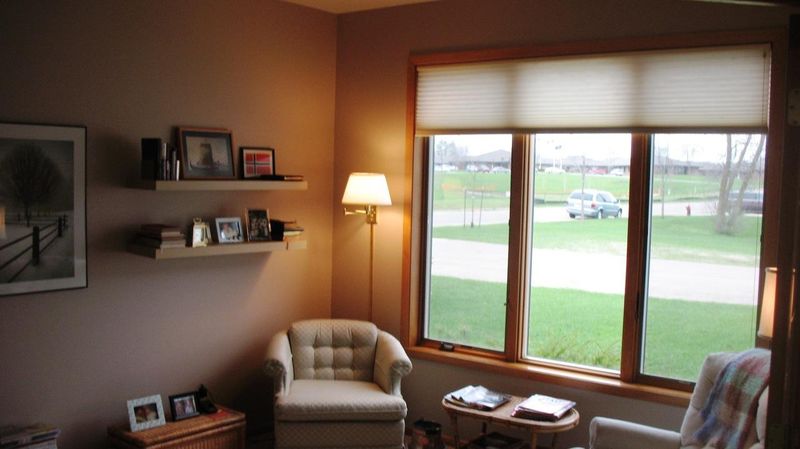 1520 N Park Ln, Fergus Falls, MN 56537