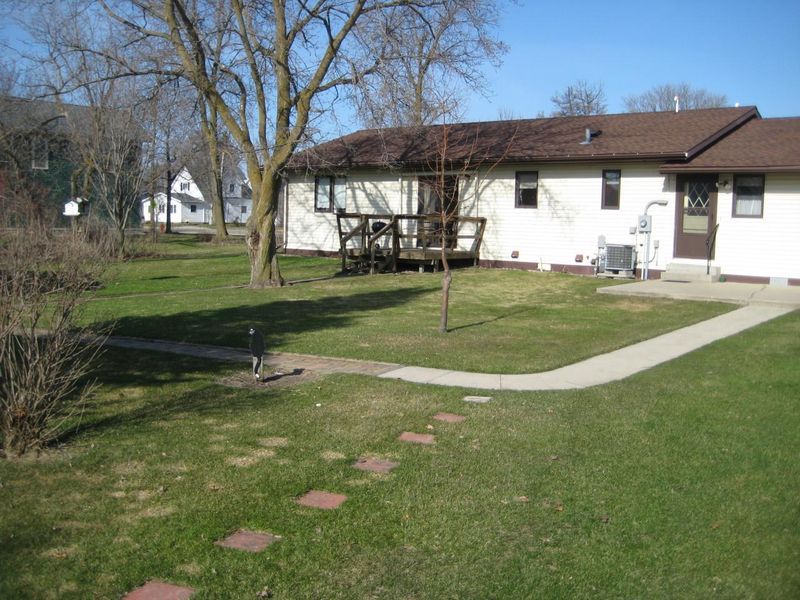 206 SW Brown St, Verndale, MN 56481