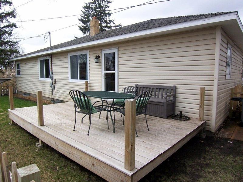 720 Mount Faith Ave E, Fergus Falls, MN 56537