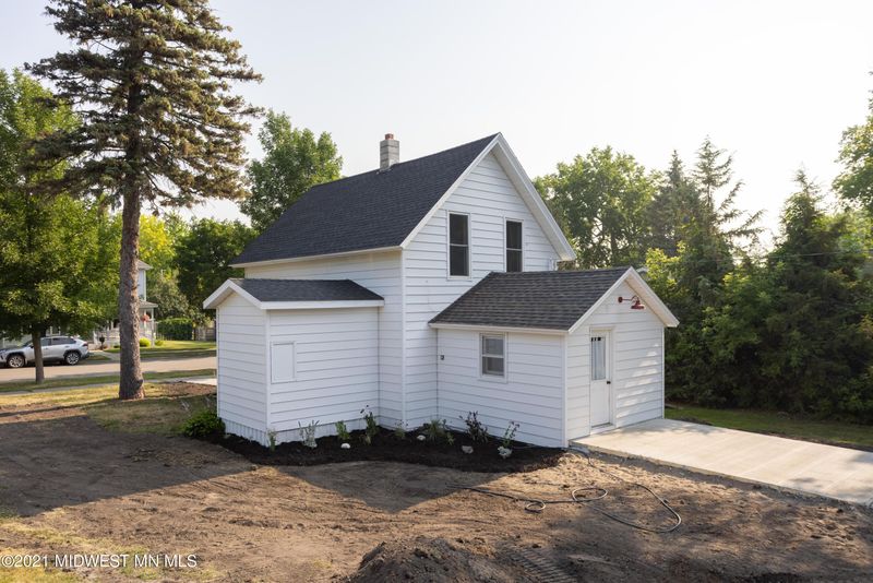 427 W Bancroft Ave, Fergus Falls, MN 56537