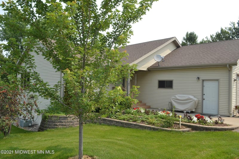 44695 220th St, Vining, MN 56588