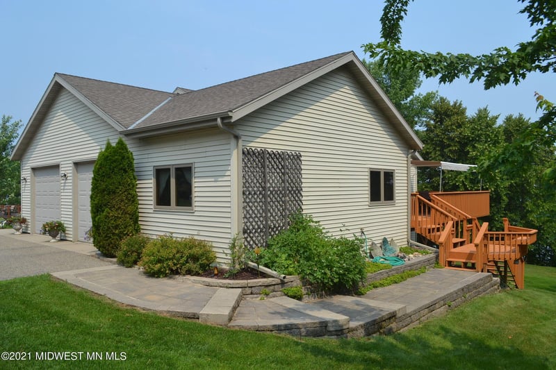 44695 220th St, Vining, MN 56588