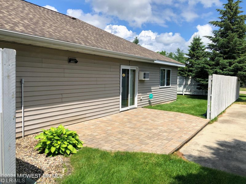 713 Pinewood Ln #1, Perham, MN 56573