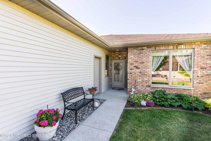 1616 Windstone Way, Fergus Falls, MN 56537