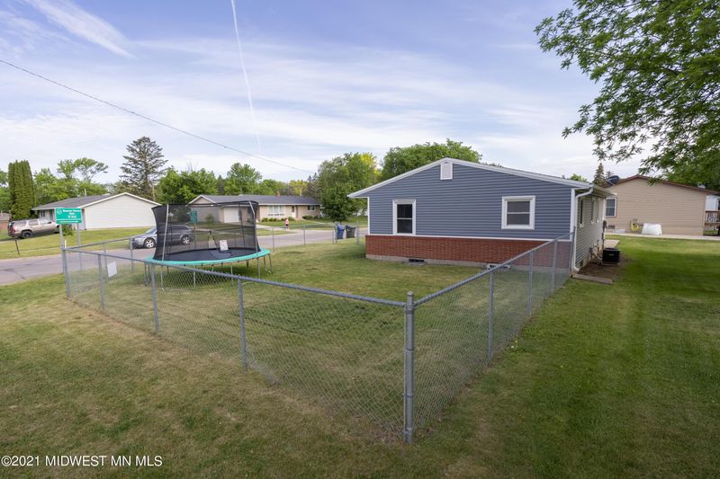 1304 N Park St, Fergus Falls, MN 56537