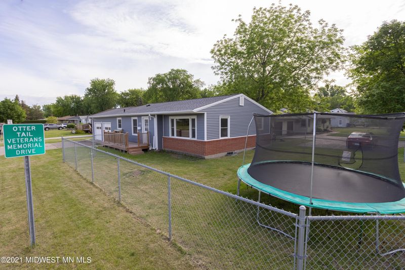 1304 N Park St, Fergus Falls, MN 56537