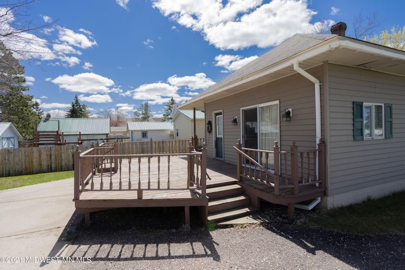 605 Douglas Ave, Henning, MN 56551