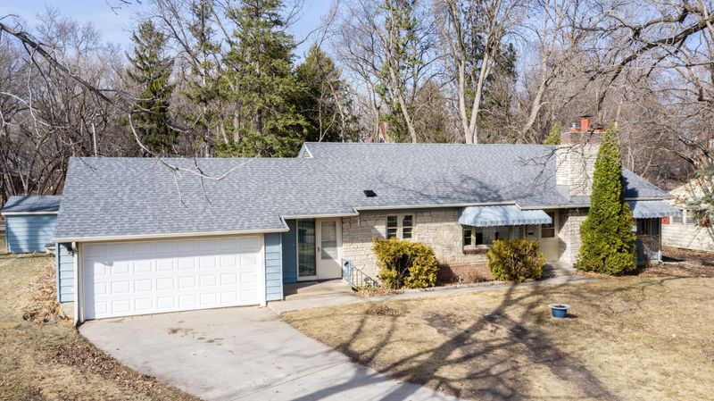 825 E Mt Faith Ave, Fergus Falls, MN 56537