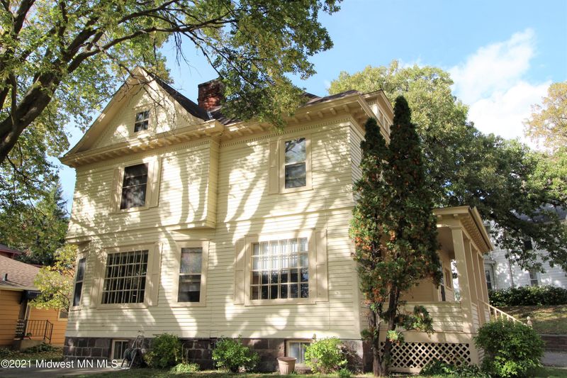 303 N Whitford St, Fergus Falls, MN 56537