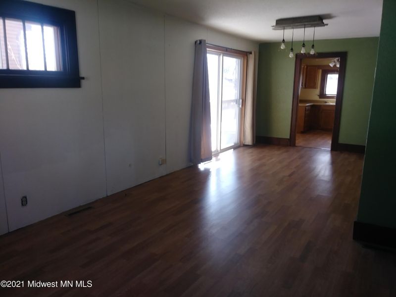 719 W Cavour Ave, Fergus Falls, MN 56537