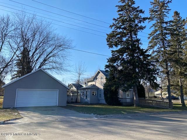 114 E Mckinley Ave, Mahnomen, MN 56557