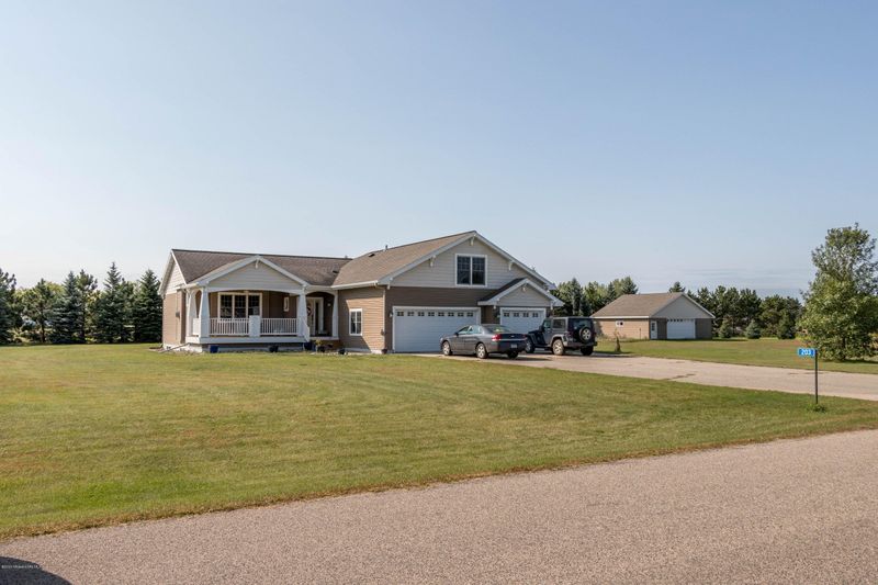 203 Fox Rn, Perham, MN 56573