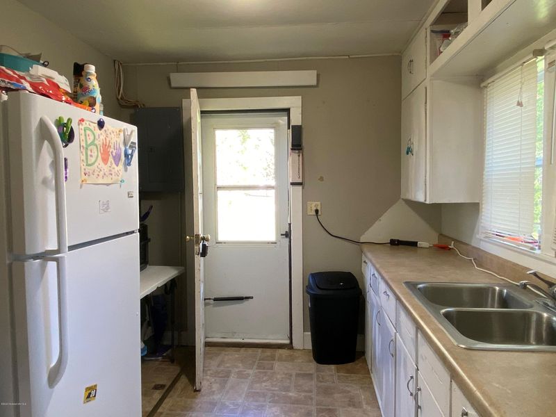 109 Peterson Ave, Henning, MN 56551