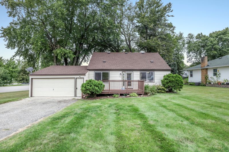 16 9th Ave NE, Elbow Lake, MN 56531