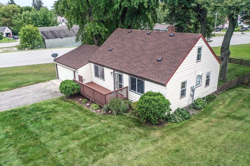 16 9th Ave NE, Elbow Lake, MN 56531