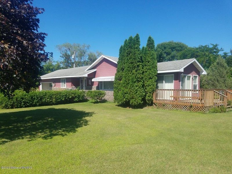 210 Elm Ave, Ottertail, MN 56571