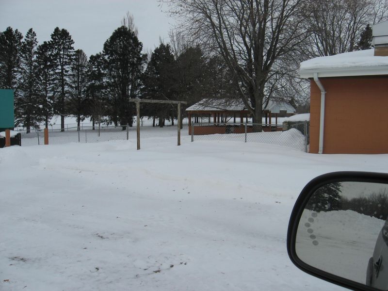 907 Marshall Ave, Henning, MN 56551