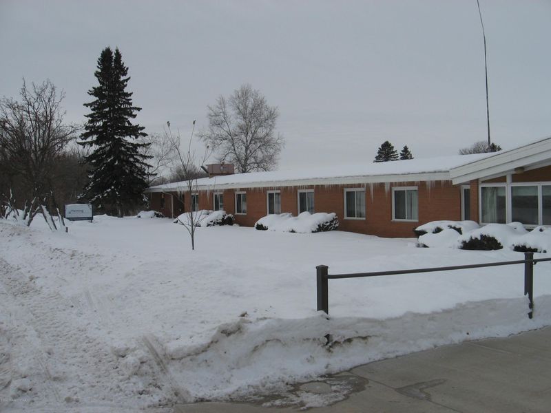 907 Marshall Ave, Henning, MN 56551