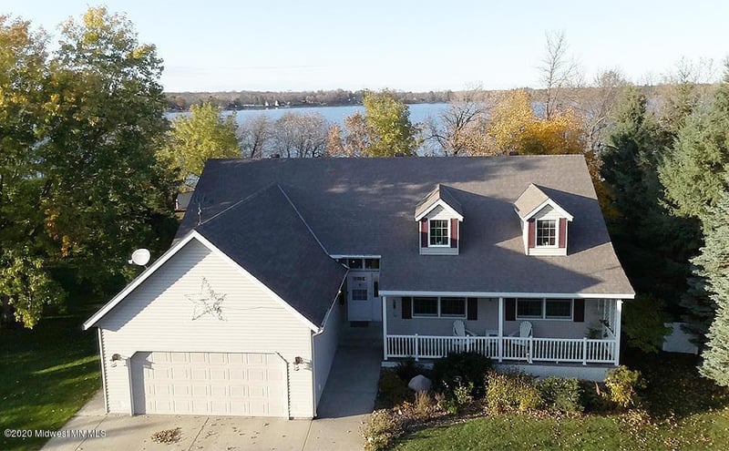 33299 Pickerel View Dr, Richville, MN 56576
