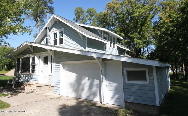 802 Pleasant Ave, Elizabeth, MN 56533