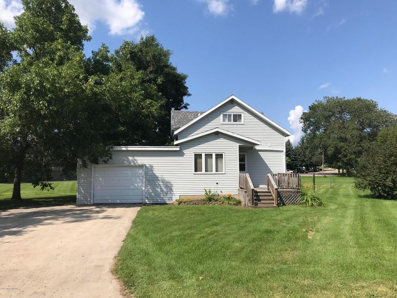 603 Hipple Ave, Henning, MN 56551