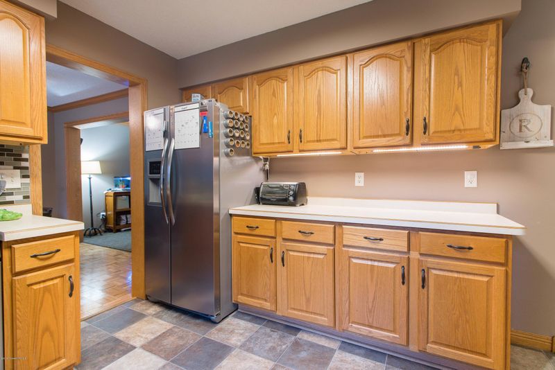 1220 Sumac Cir, Fergus Falls, MN 56537
