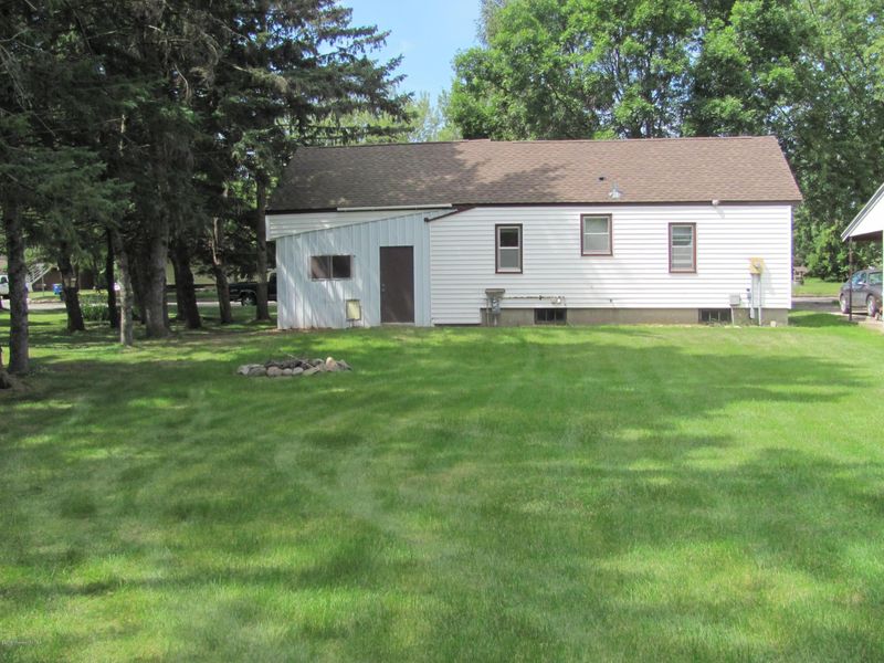 1232 1st St SW, Wadena, MN 56482