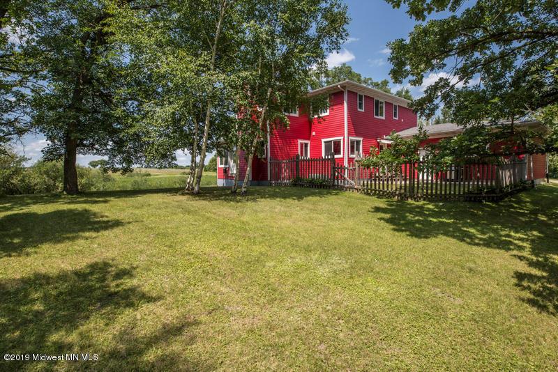 10677 460th St, Hewitt, MN 56453