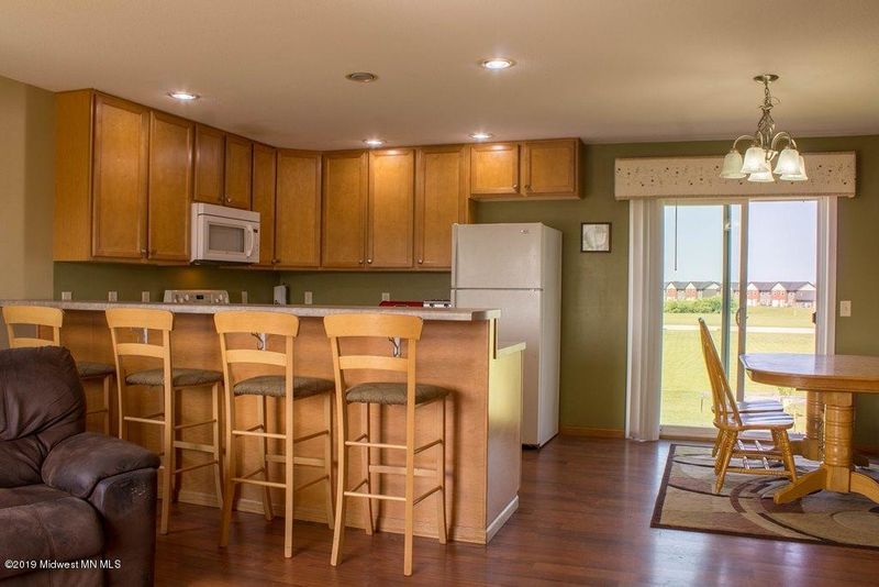 810 8th Ave SW, Perham, MN 56573