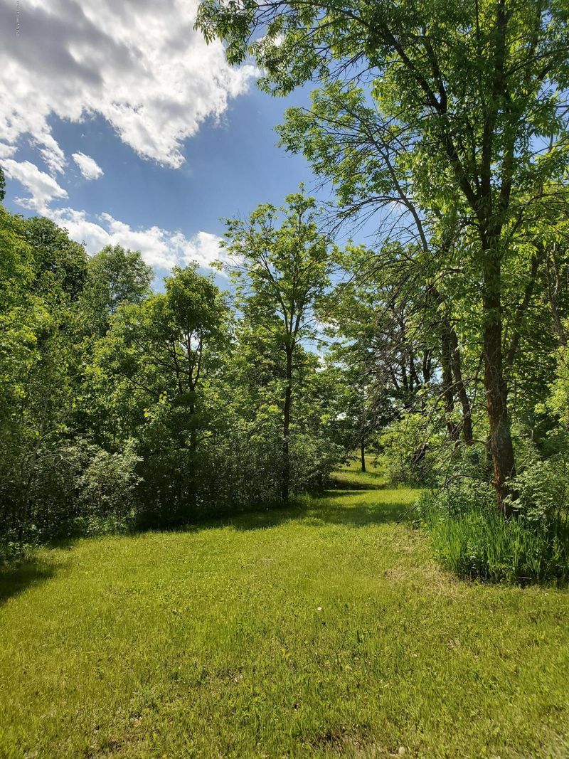 24708 Emery Dr, Erhard, MN 56534