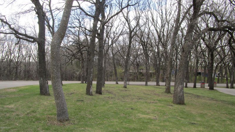 528 Guttenberg Hts, Fergus Falls, MN 56537