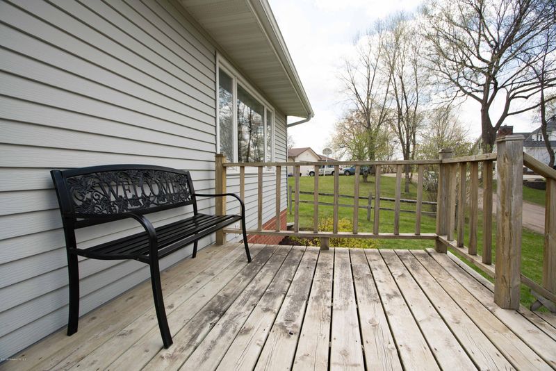 1124 E Summit Ave, Fergus Falls, MN 56537