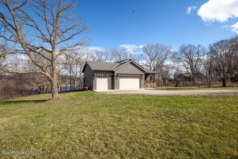 13254 Donnie Jay Ln, Detroit Lakes, MN 56501