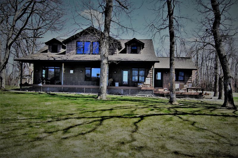 101 Pelican Rd, Ottertail, MN 56571