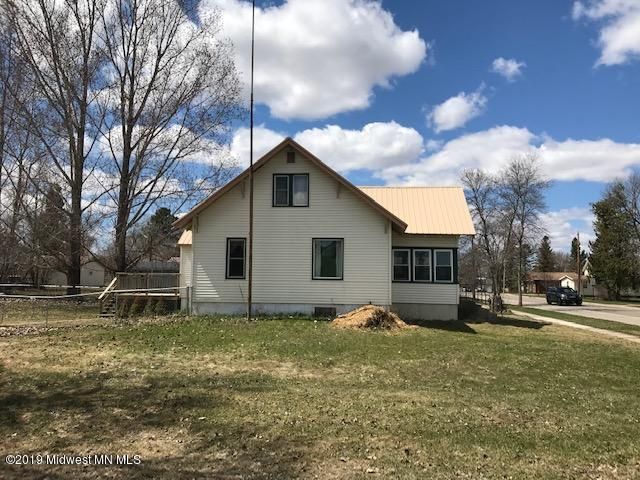 211 East Main St, Bertha, MN 56437